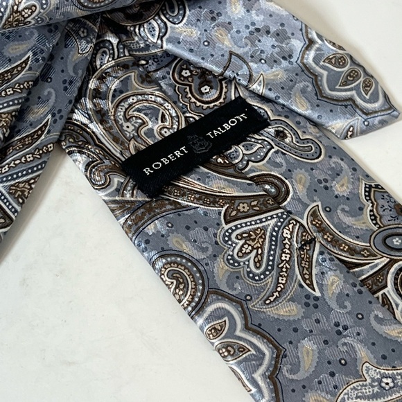Robert Talbott Made in USA 100% Finest Silk Elegant Paisley Tie - Picture 4 of 10